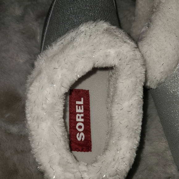 Sorel Slippers - Picture 7 of 12